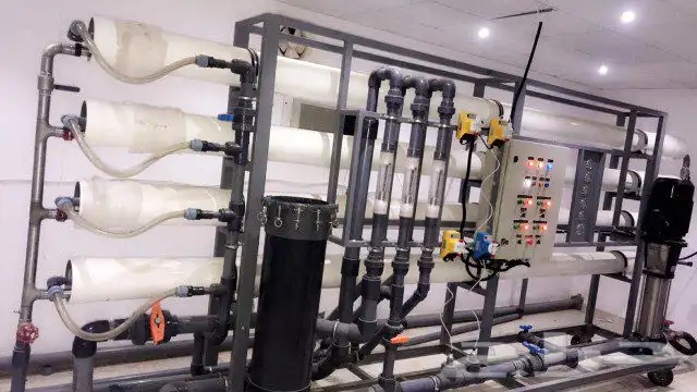 محطات ومكائن تحلية وخطوط تعبئة 2