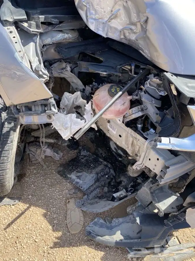 سيارة جيلي كولراي (المالك الثاني)الصدمة كما هو موضح بالصورة 7