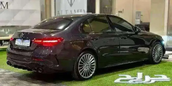 مرسيدس بنز الموديل 2022 - C300 4Matic 5