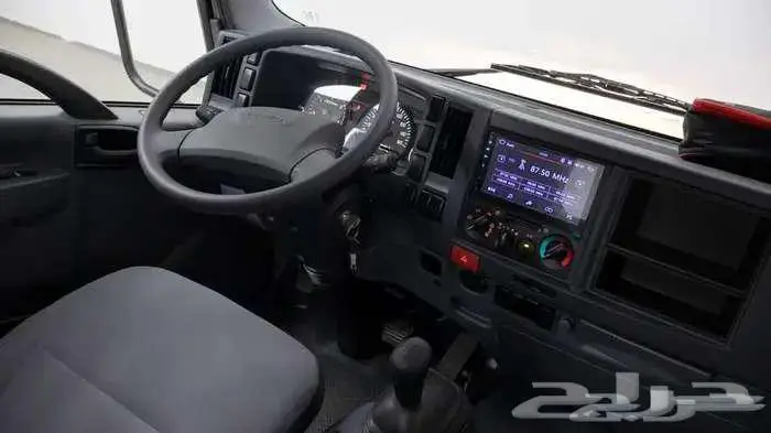 ايسوزو شاحنة دينا 2025 3
