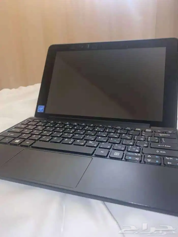 تابلت و لابتوب بنفس الوقت Acer one 10 5