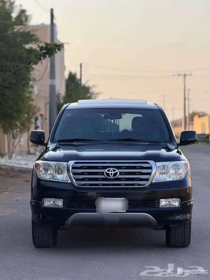 تويوتا في اكس ار 2010 VXR فل كامل 3