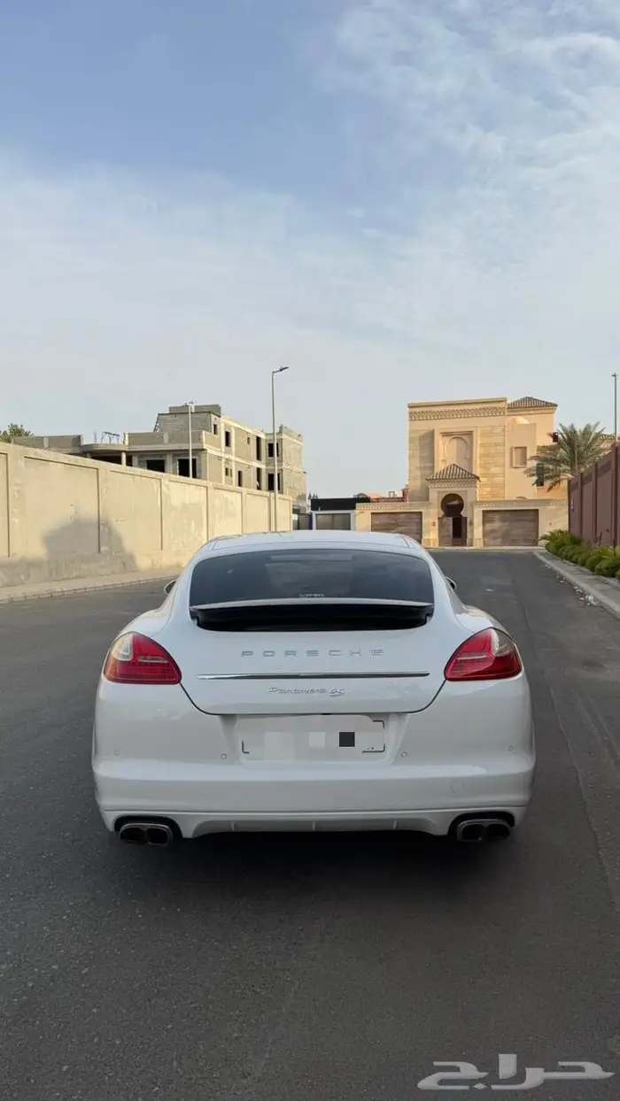 بورش باناميرا 2012 3