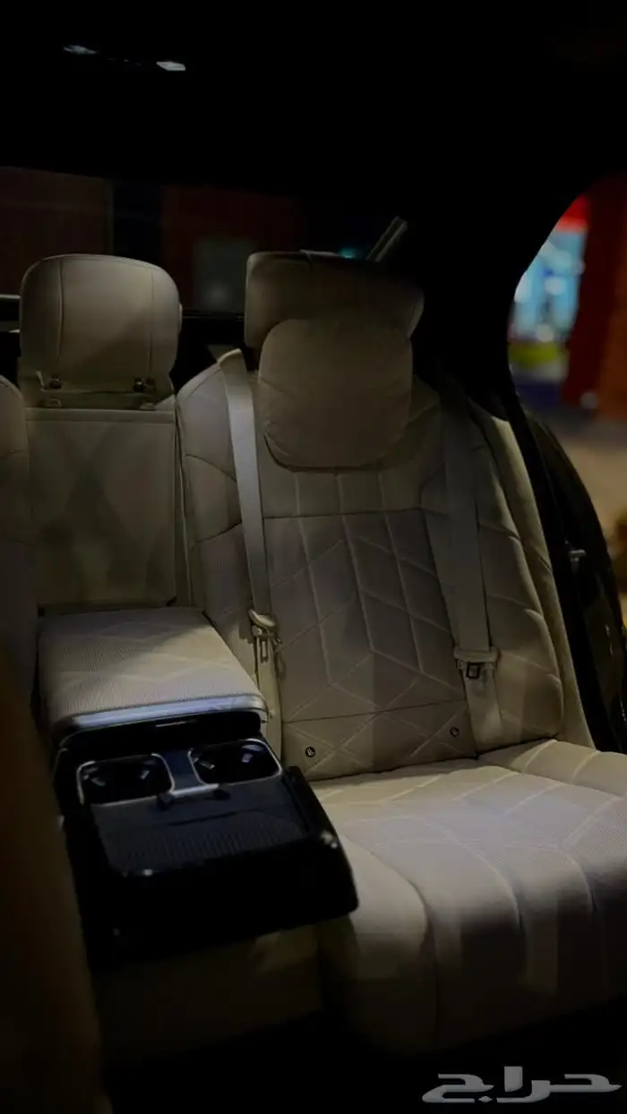 لونين وكالة BMW 740Li 2024 ناغي 41