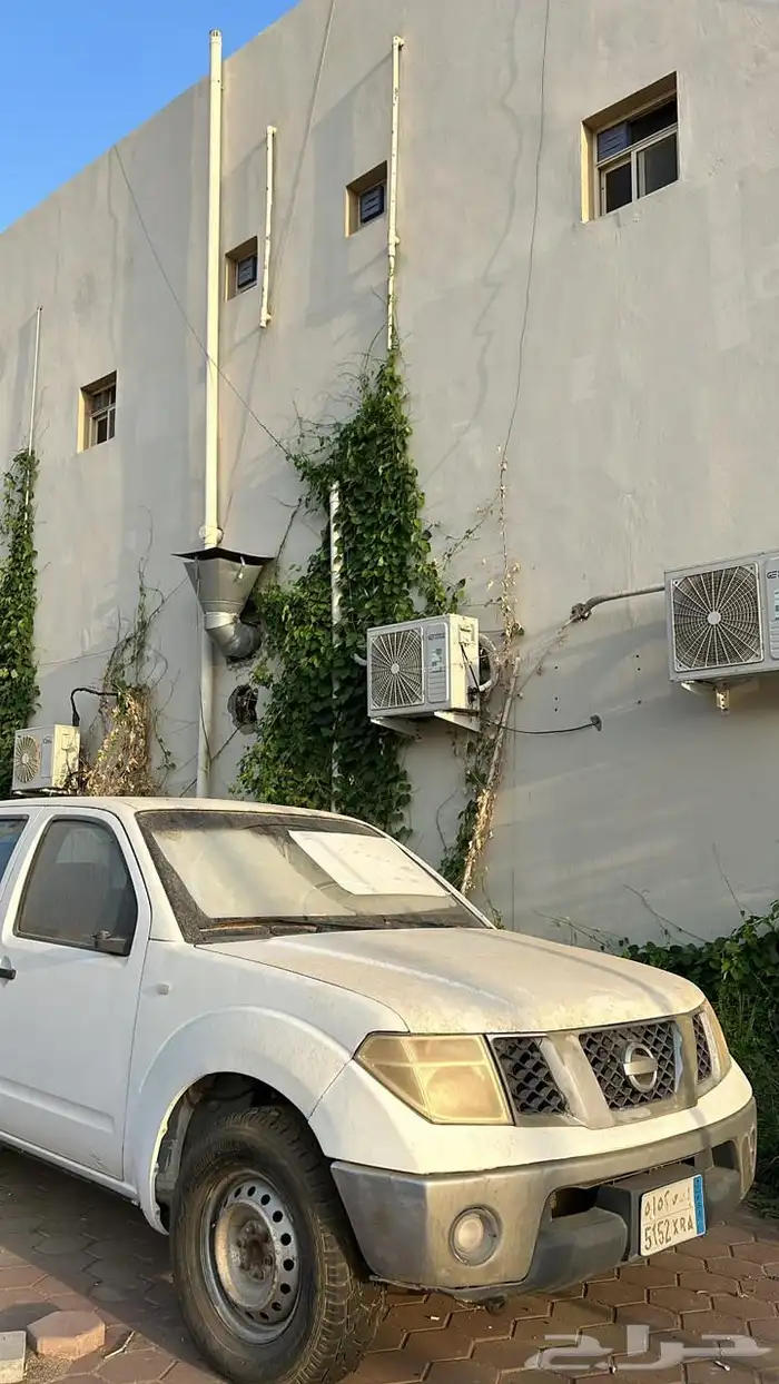 نيفارا. نيسان 2008 12