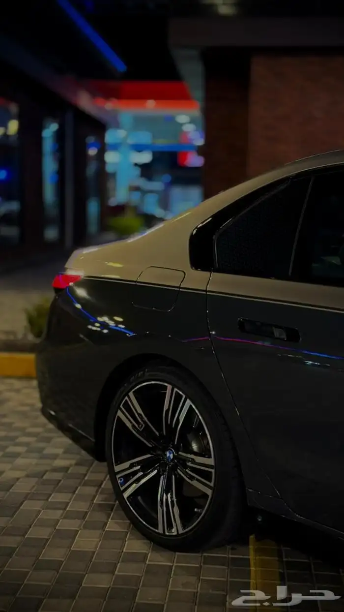 لونين وكالة BMW 740Li 2024 ناغي 34