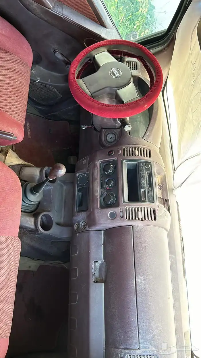 نيفارا. نيسان 2008 16