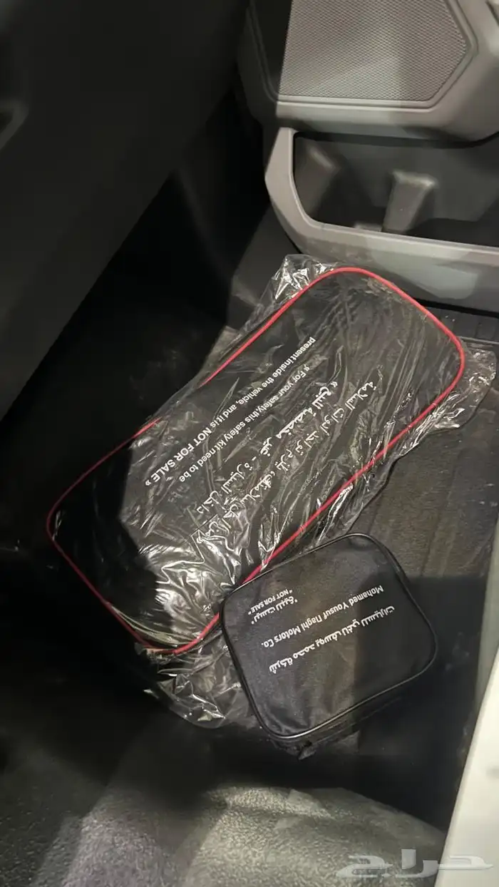 فورد غماره F150 2025 سعودي اسود اصفاار 8سلندر 7