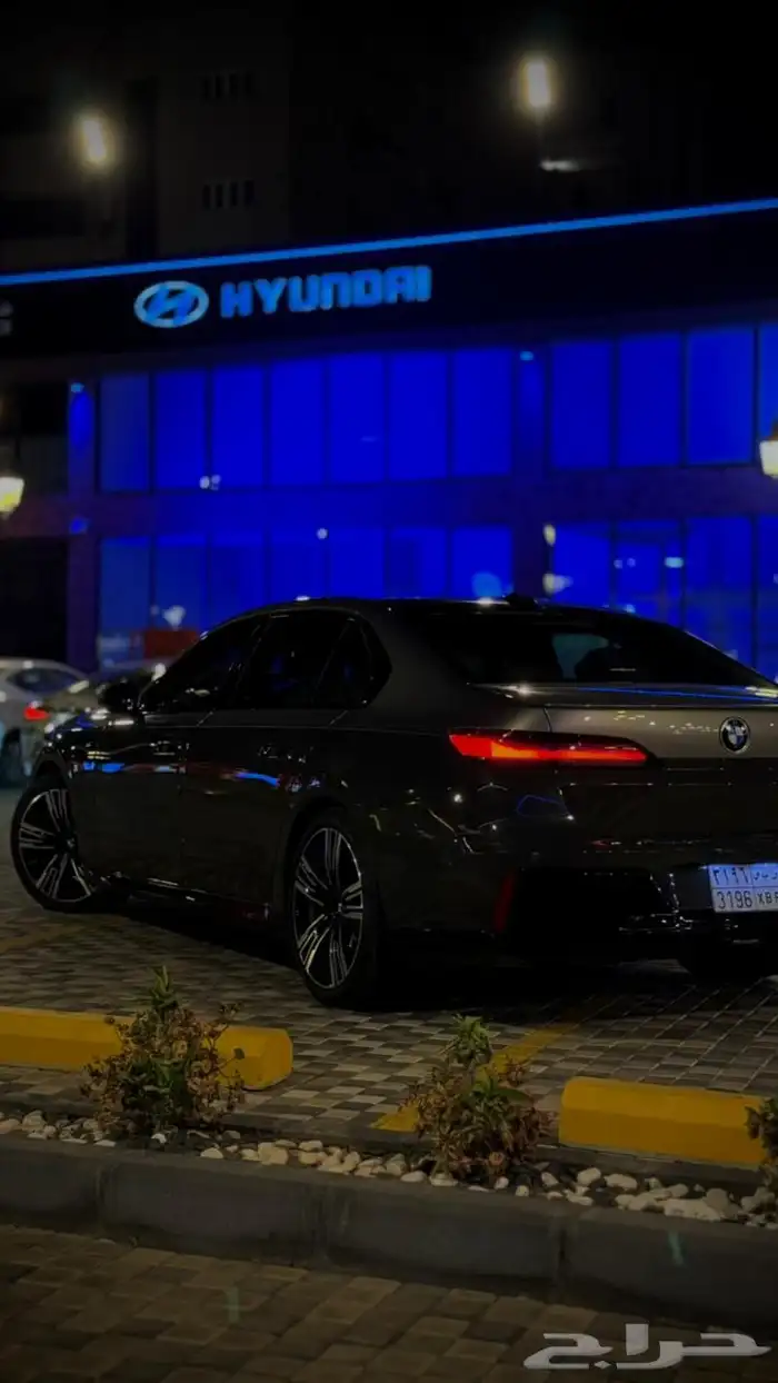 لونين وكالة BMW 740Li 2024 ناغي 37