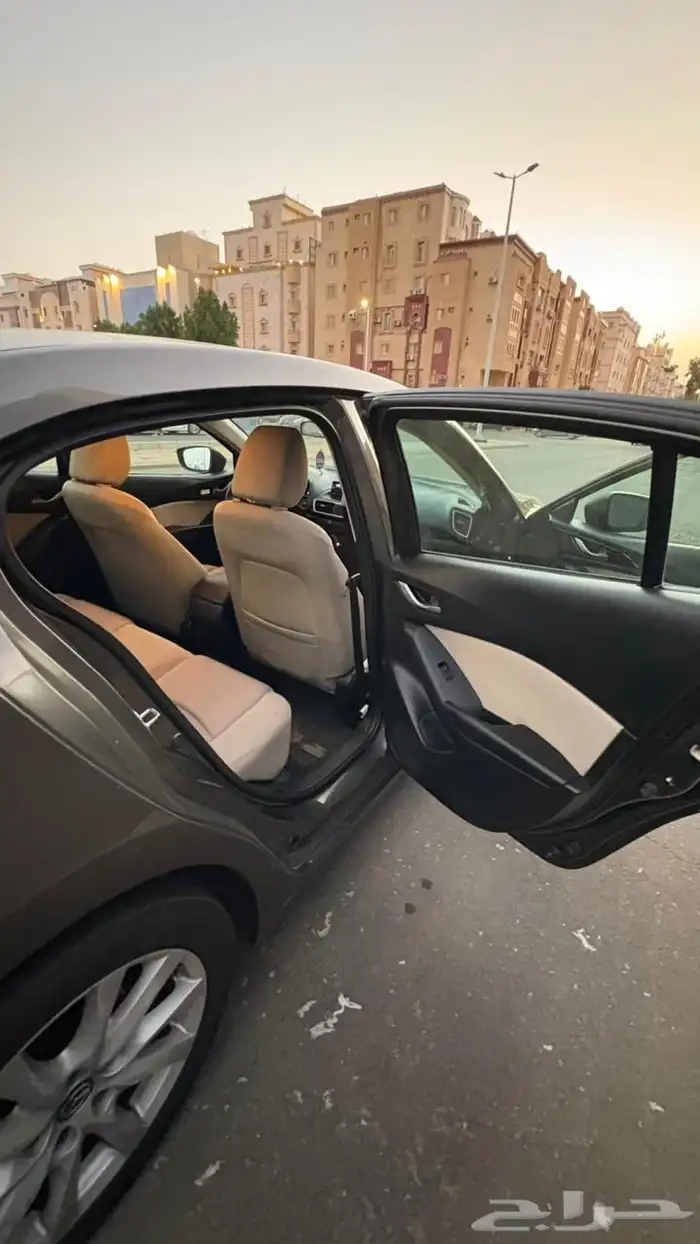 مازدا 3 28