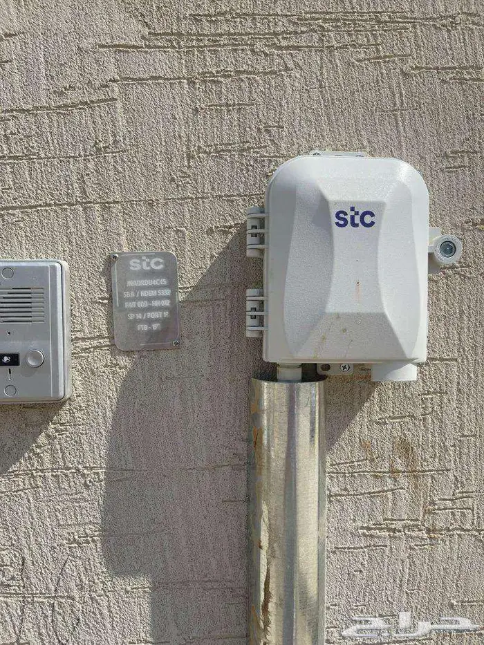 STC خدمات تركيب الياف ضوئيه و راوتر فايف جي 0