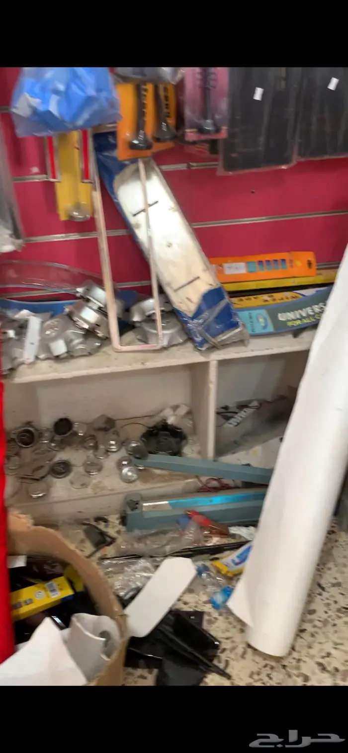 بيع اغراض محل زينة وتنجيدسيازات 9