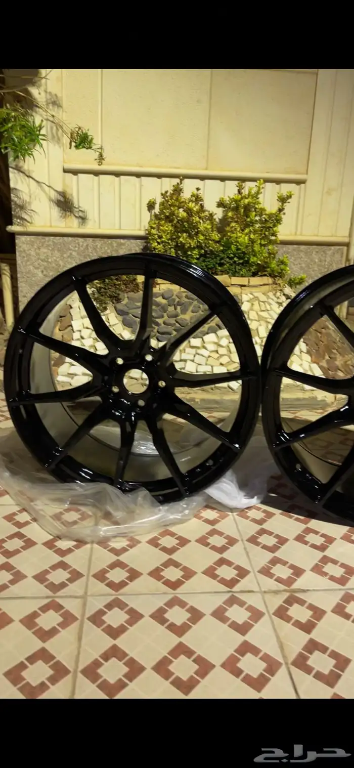 جنوط عرضين مع كفرات مقاس 20 5x114.3mm 5