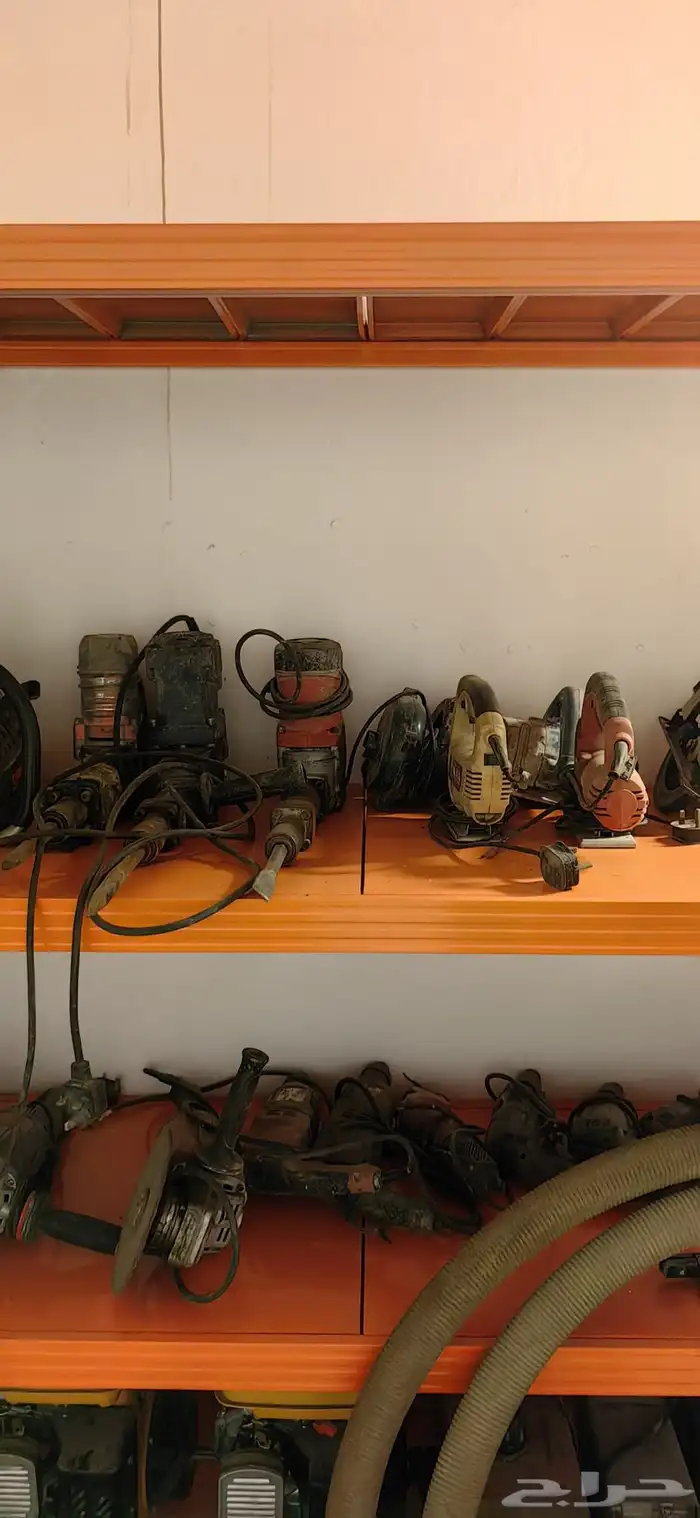 معدات تأجير معدات للبيع 20