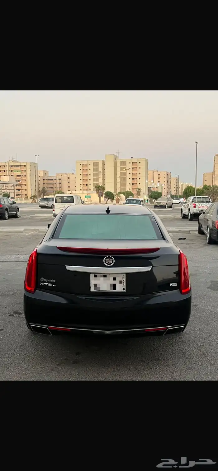كاديلاك XT5 8