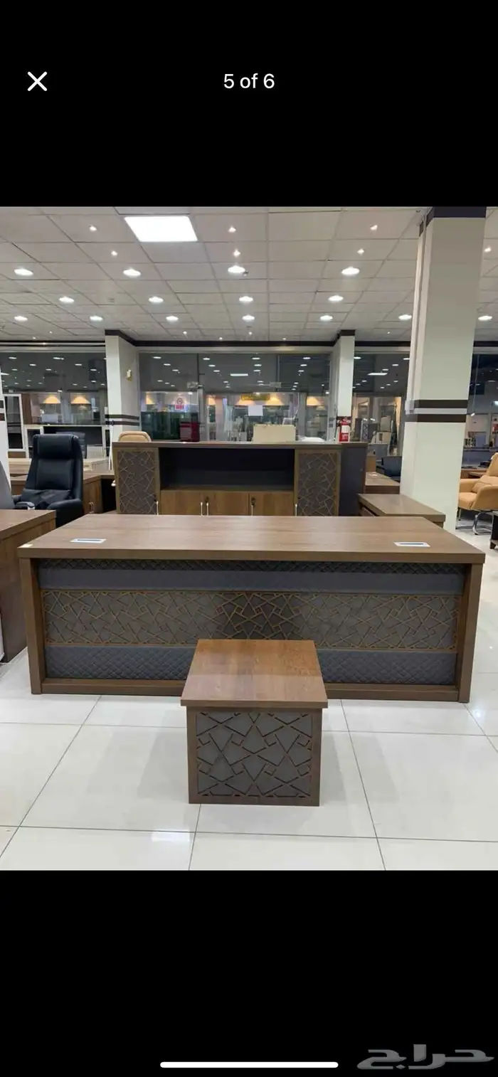 طاولة مكتب وخزانة مكتب وطاولة خدمة بتصميم فاخر 57