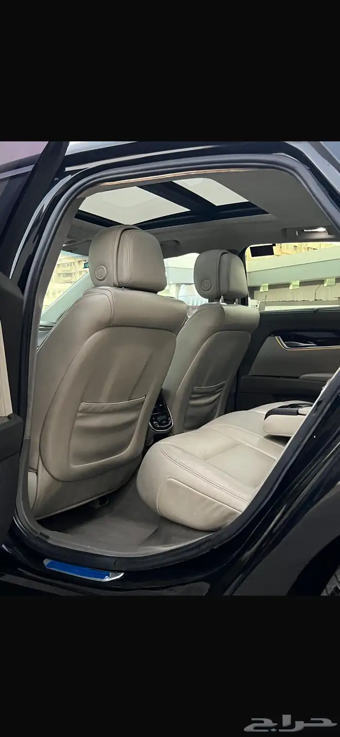 كاديلاك XT5 4