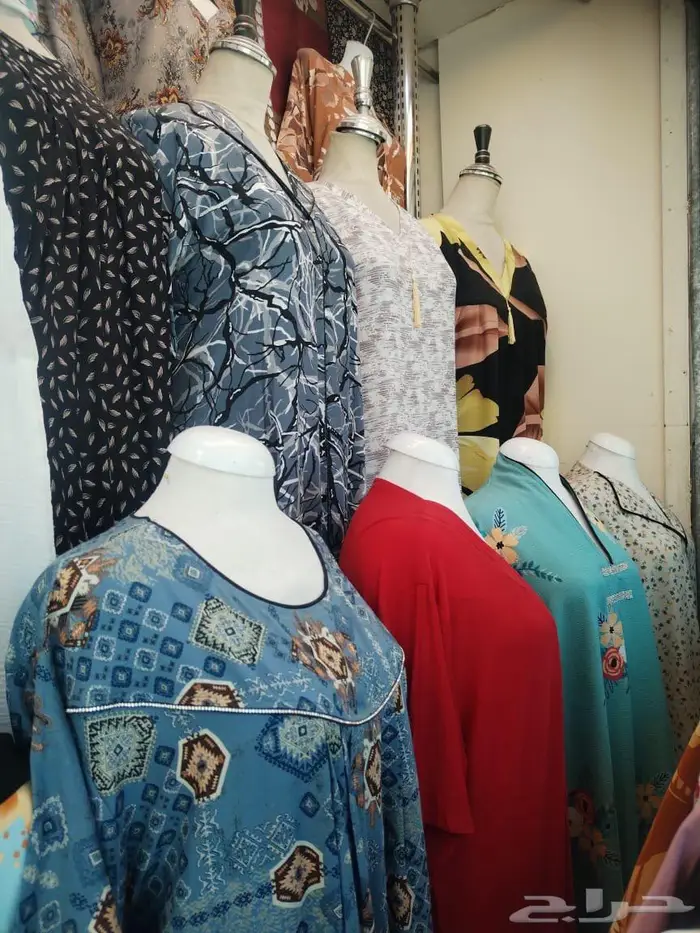 للبيع ملابس نسائية جميع البضاعة 2