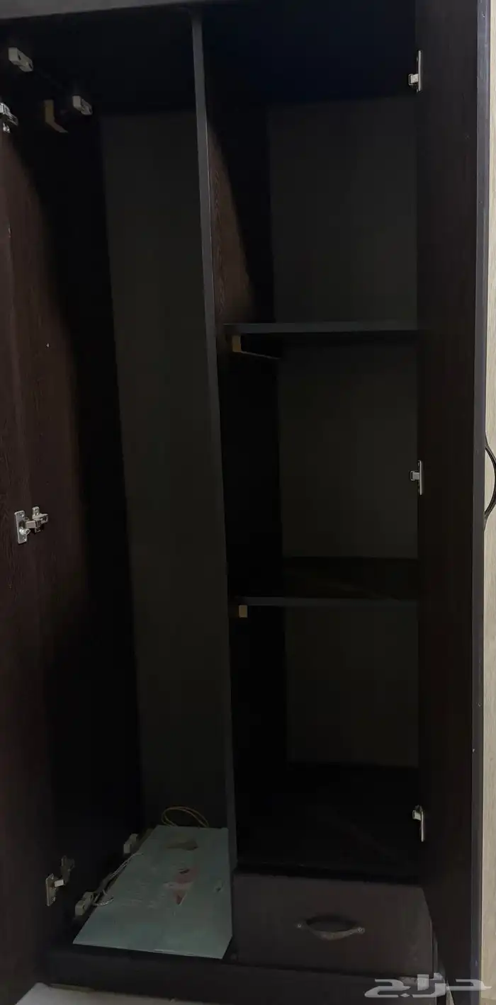 سرير نفر و نص و دولابين للبيع المستعجل 1