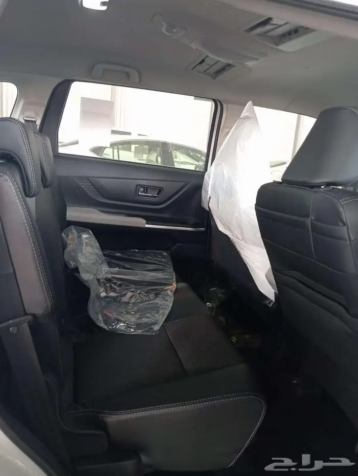 تويوتا فيلوز GLX فل كامل 2025 9