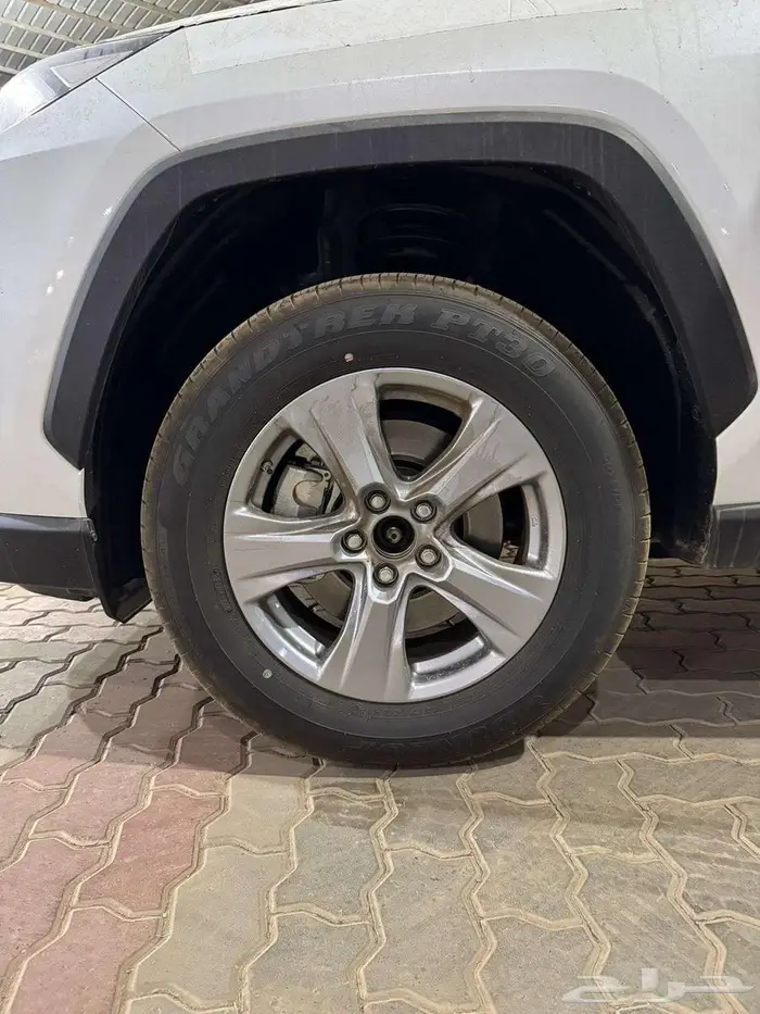 تويوتا راف فور دبل ستاندر 2025 سعودي 3