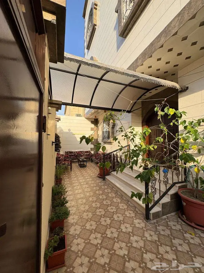 عمارة مميزة للبيع في حي الجال بالطائف 12