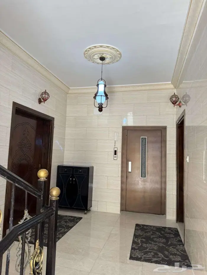 عمارة مميزة للبيع في حي الجال بالطائف 9