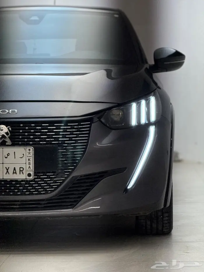 للبيع بيجو 208 موديل 2023 42