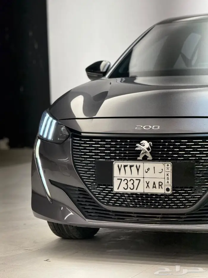 للبيع بيجو 208 موديل 2023 38