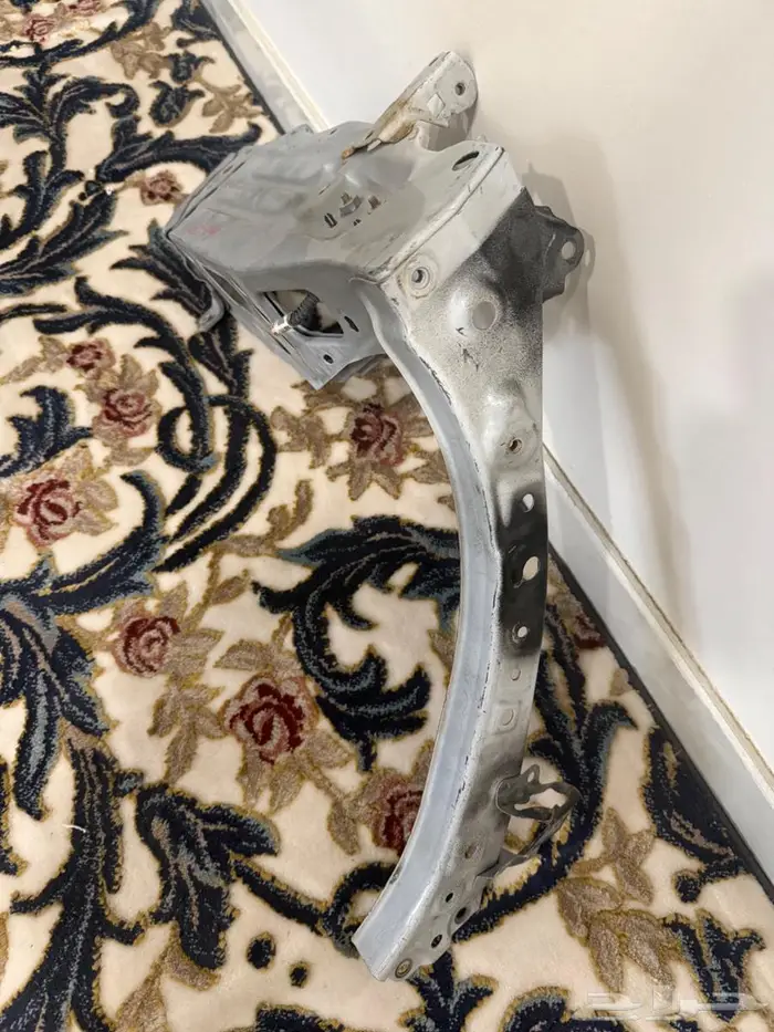 قطع غيار جسر اسطب اصلي لكزس GS 2016 للبيع 200 2