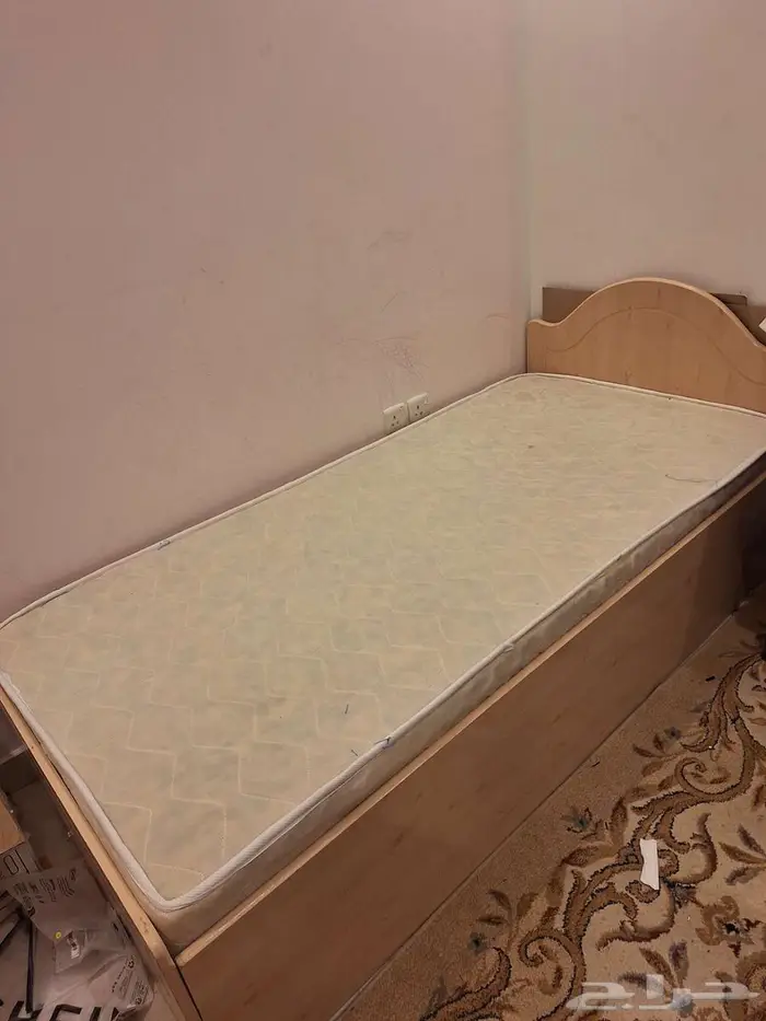 أغراض واثاث للبيع بالعارض الرياض 3
