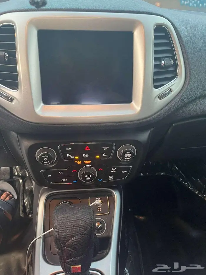 جيب كومباس 7