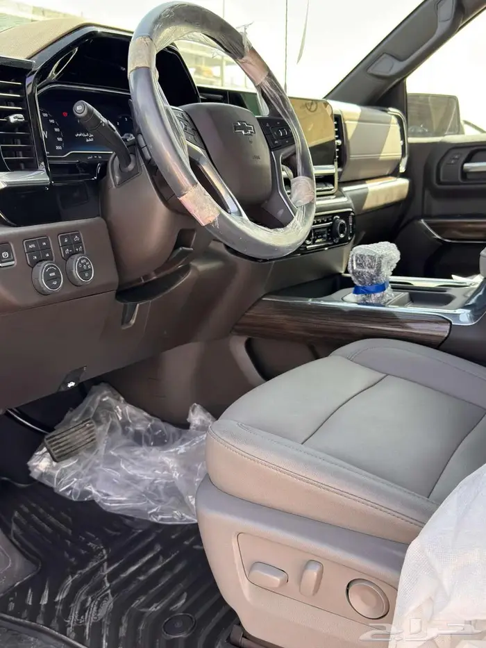 شيفروليه سلفرداو تريل بوس Z71 غمارة 2025 سعودي كاش وتمويل 10