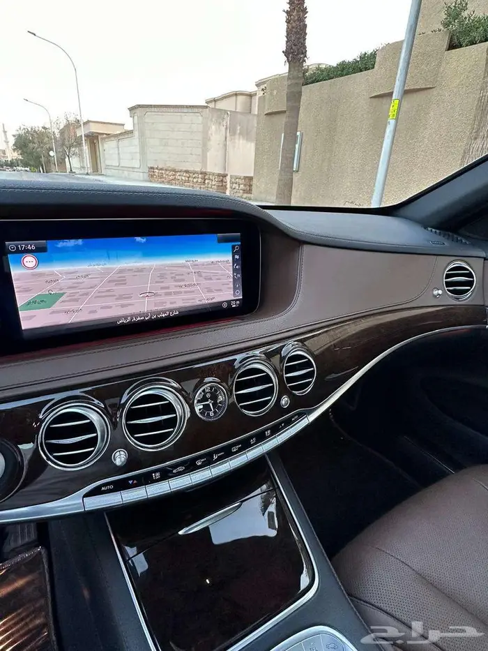 مرسيدس بنز S450 أسود 2020 عداد 80 ألف بحالة الوكالة. 44
