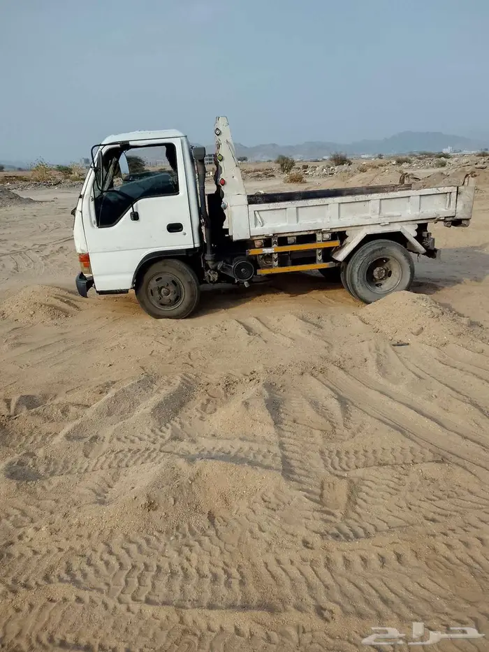 قلاب ديانا لنقل البطحاء والاسمنت والبلوك ومخلفات البناء 1