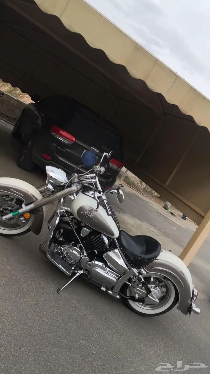 V star 1100 دباب كلاسيك 1