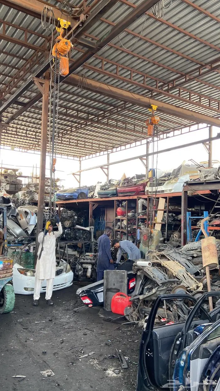 يتوفر قطع غيار جميع انواع السياراة 0