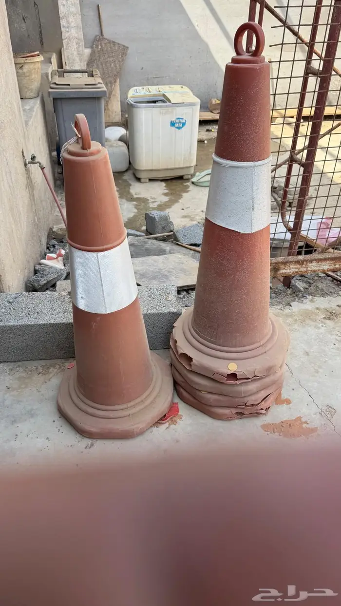 قمع مواقف ومداخل 1