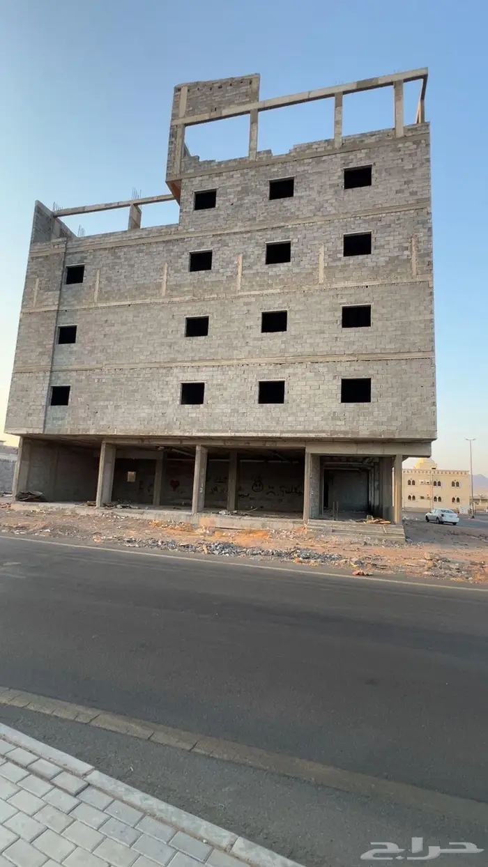 فندق عظم للبيع ولا الاستشمار 8