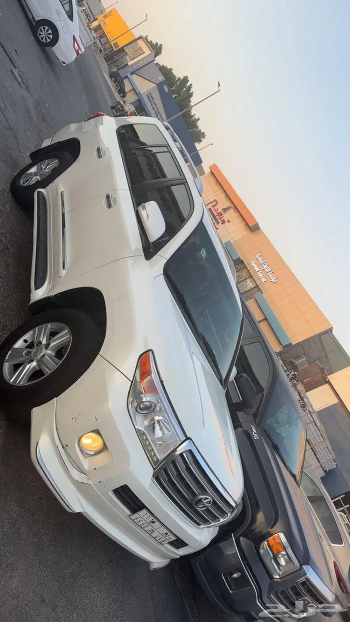 للبيع لاندكروزر 2013 في اكس ار 1