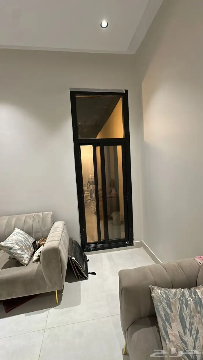 للايجار تاون هاوس ارضي جديد 4