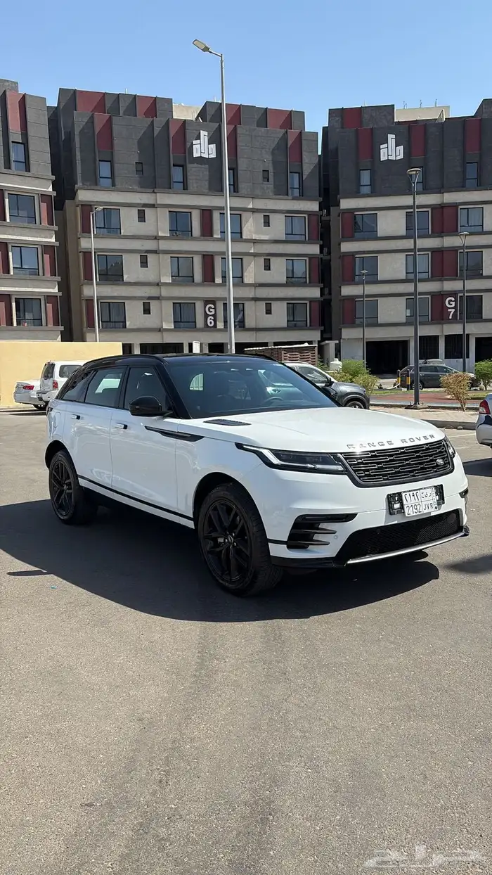 LAND ROVER VELAR2024 0