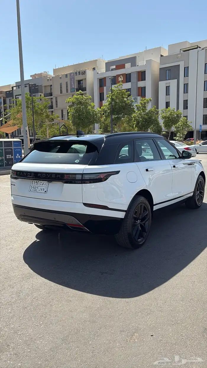 LAND ROVER VELAR2024 2