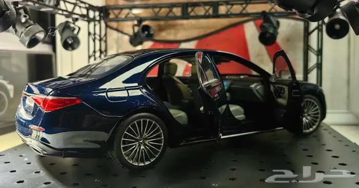 (( مجسم )) مرسيدس S مقاس 18 4