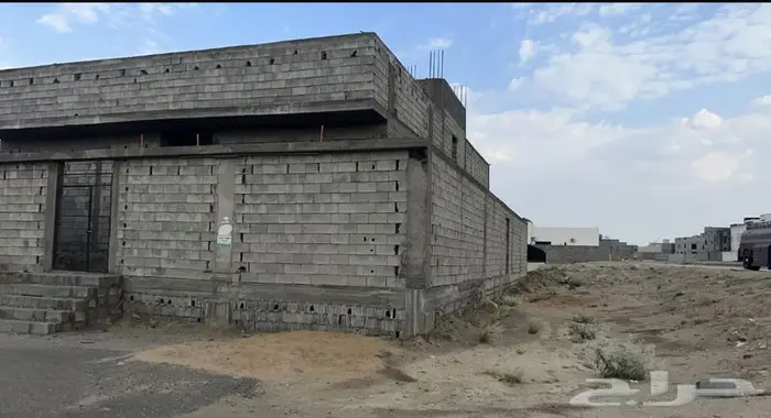 لبيع دور مميز شارعين زوايه عضم)) 0