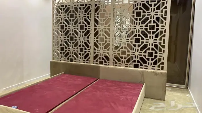 شتر فندقي جميل 0