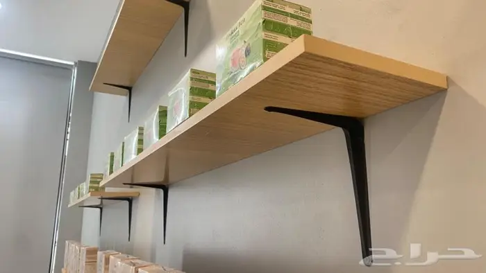 مكتب و ارفف ( اثاث مكتب ) للبيع 10