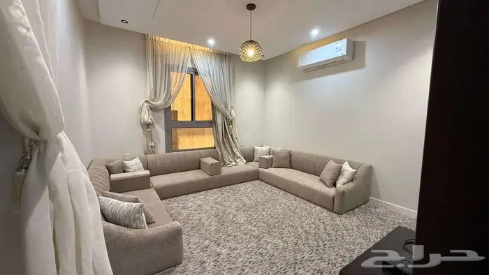 شقة مفروشة للايجار 4 غرف 1