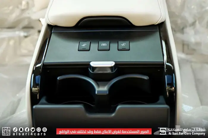 تويوتا كراون ماجيستا 2023 34