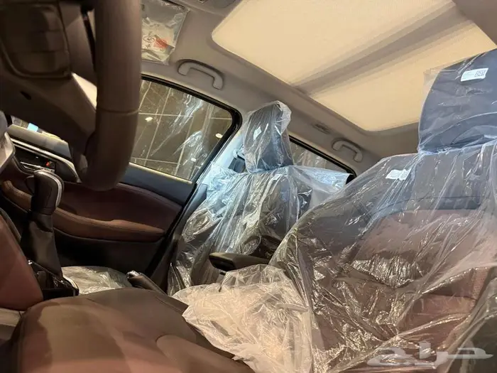 تويوتا اوربان كروزر ستاندر وفل 2025 8